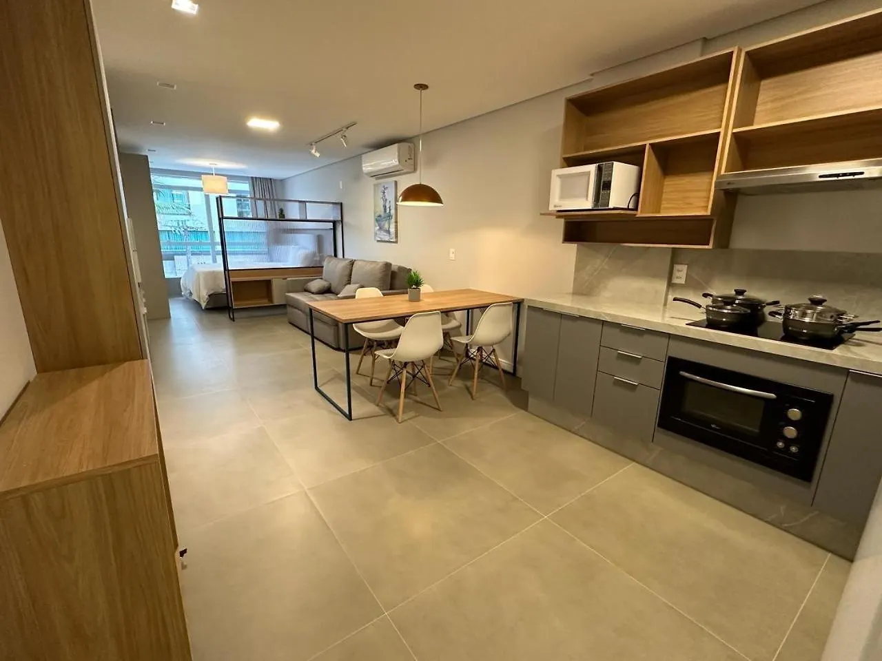 Studio Completo A Uma Quadra Da Beira Mar Norte Florianópolis Apartamento